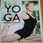Att läsa om yoga